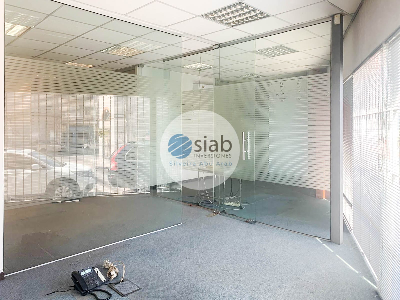 Local 346 Mts, Dos Plantas, Garage, Zona Comercial, Excelente Estado · Foto 6