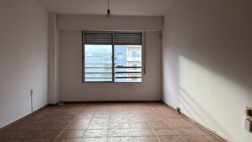 ALQ. APTO AV. LIBERTADOR LAVALLEJA 1872/806 · Foto 1