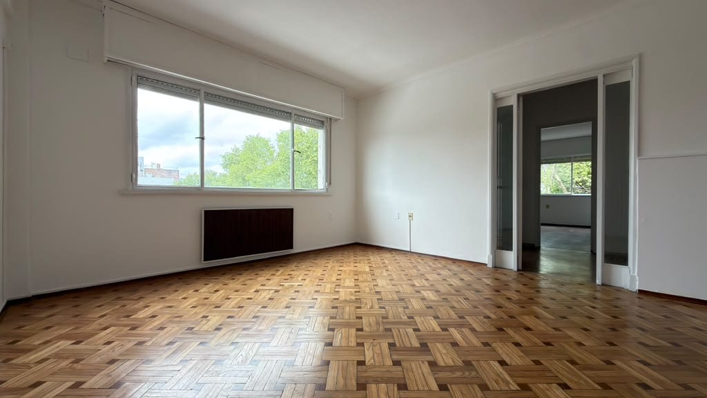 ALQ. APTO AV. RIVERA 2869/306