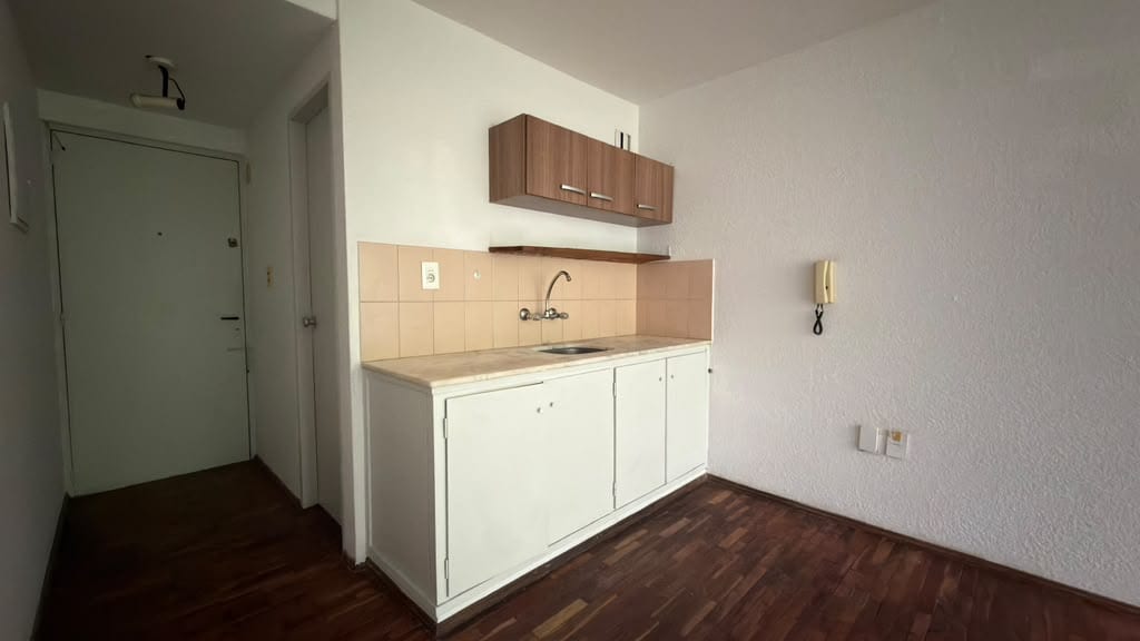 ALQ. MONOAMBIENTE BRANDSEN 2055/505 · Foto 7