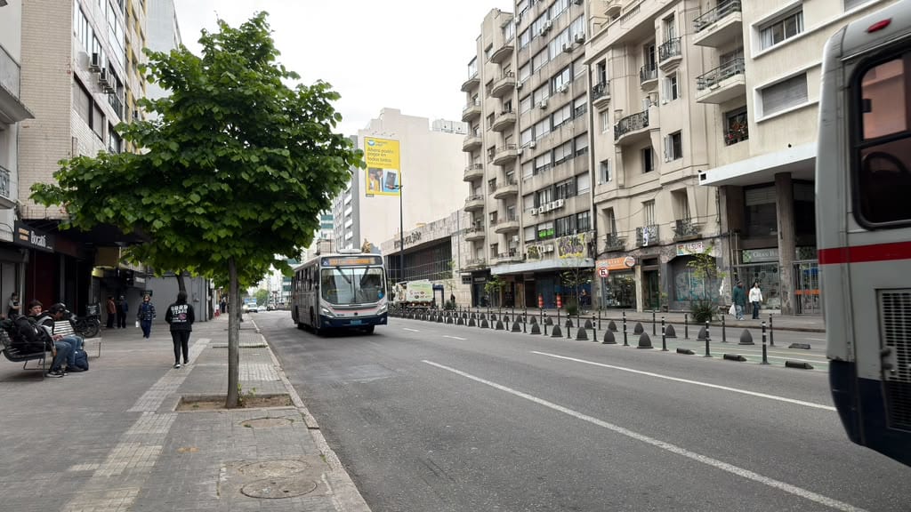 ALQ. MONOAMBIENTE BRANDSEN 2055/205 · Foto 3